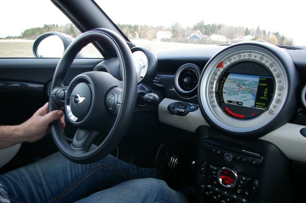 Choisir une voiture de location adaptée à ses besoins